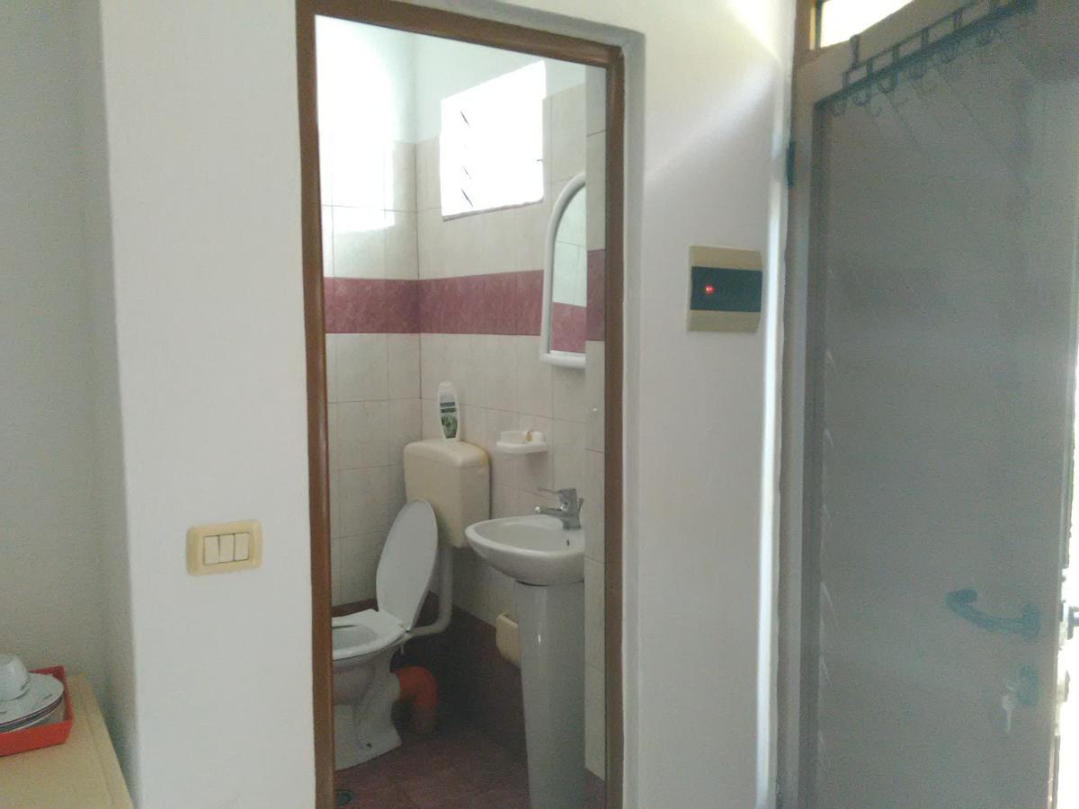 Camping Late Gjirokastër Extérieur photo